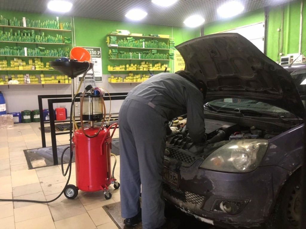 Аппаратная замена масла в АКПП Dodge RAM Van | Додж РАМ Ван 