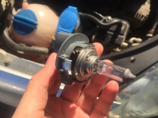 Замена ламп ближнего света Dodge RAM Van  в Жуковском