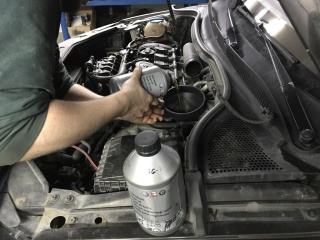Замена масла в DSG Dodge RAM Van  